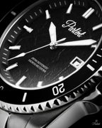 Parlent Crown Graphite - Jam Tangan Pria 40mm, Seiko Quartz Movement, Waterproof 5ATM (50M), Stainless Steel